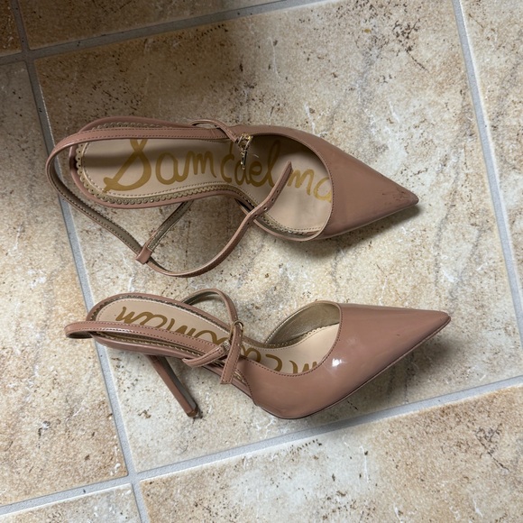Sam Edelman Women's Pointed Tan Heels size 7 1/2 - Picture 1 of 5
